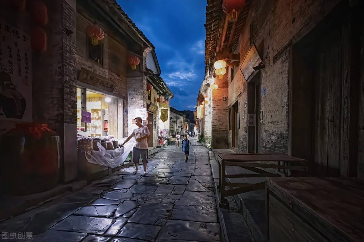 个人间无偿赠送/服务，是否视同销售？